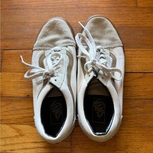 Vans lace up